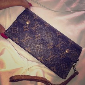 Vintage Louis Vuitton wristlet wallet